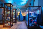 Vänersborgs museum. Sommarutställningen Aqua Blå