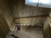 Kungsbergs bönhus, trappan upp till övre hallen.
