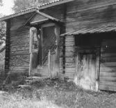 Leksand. Kullsbjörken. Täktgården. Källartrappa.

