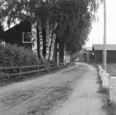 Leksand. Gärde. Bygata. (Djuravägen)

