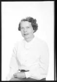 Ateljé Mira. Beställare: Fru Birgitta Carlsson, Torpagatan 16, Vänersborg
