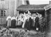 Mora. Kråkberg. Djosgården. Ett Morabröllop.

