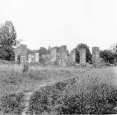 Hedemora. Garpenberg. Darmsjön. Slaggpelare efter kolhus. 1929-1930.