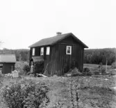 Hedemora. Garpenberg. Högtjärn. Bromans uthus i Högtjärn. 1929-1930.