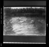 Simpromotionen 1930, kallbadhuset i Västerås.