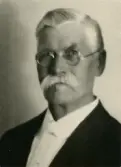 Fabrikör August Boberg, Bo Fajans.