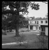 villa Giertz
Exteriör villa, fasad med balkong mot trädgård