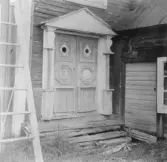 Hedemora. Djusa. Holms portal.

