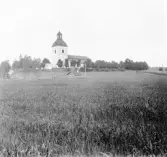 Stora Skedvi. Kyrkan. 

