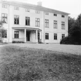 Stora Skedvi. Lövåsen herrgård. Framsidan.


