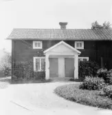 Stora Skedvi. Elvgården. Lilla stugan.

