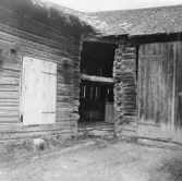 Stora Skedvi. Hysta. Hystgården. Uthus.