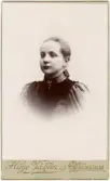Ateljéporträtt - Constance Andersson, Uppsala