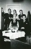 Förspel till recentiorsgasken 1944 (enligt text i album).