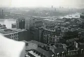 Stadsvy över London 1947 (enligt text i album).