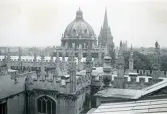 Takvy över Oxford universitetsområdet, 1947 (enligt text i album).