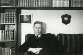 Bengt Hultin hos Mats 1948 (enligt text i album).