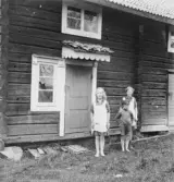 Grytnäs. Norr Nävde. Norrgårds pigbod. 1930.