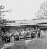 Leksand. Tällberg. Dalarnas Hembygdsförbund bildas på Holen den 4 juli 1915.