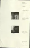 Skansen. Byggnader. Ekhäradsgården. Norra Skoga, Värmland. Herrgården. Rivningen i juni 1952. Fotografeleven Larsson använder belysningsmätaren i gamla tingssalen. Snickar Sjöberg tittar ut genom ett fönster på gamla tingssalen.