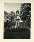 Skulptur i museiparken, Überlingen, Tyskland (enligt text i album).