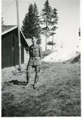 Grytan. Syftar troligen på militära övnings- och lägerområdet utanför Östersund, April 1941. Bengt Hultin (enligt text i album).