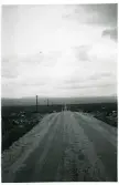 Sveriges högst belägna landsväg. Flatruet, Härjedalen 1941 (enligt text i album).