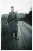 Genomvåt och trött, Härjedalen 1941. Bengt Hultin (enligt text i album).