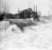 Gamla liesmedjan vid Wrebroströmmen. Liesmederna bröderna Nordahl kom till Sågmyra på 1860 tal från Snöå bruk i Dala-Järna.