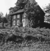 By, Spisbo. Snickars gamla stuga. 1931.