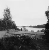 By, Spisbo. Rudusjön från Springars i Spisbo. Näs kraftstation i bakgrunden. 1931.
