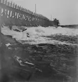 By, Näs. Dammen och forsen vid Näs, 1912.