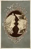 Litet konstkort med optisk illusion där två reveribla figurer (en man och en kvina) tittar på vanrandra. Från ena hållet är de sura medan från det andra är de glada.